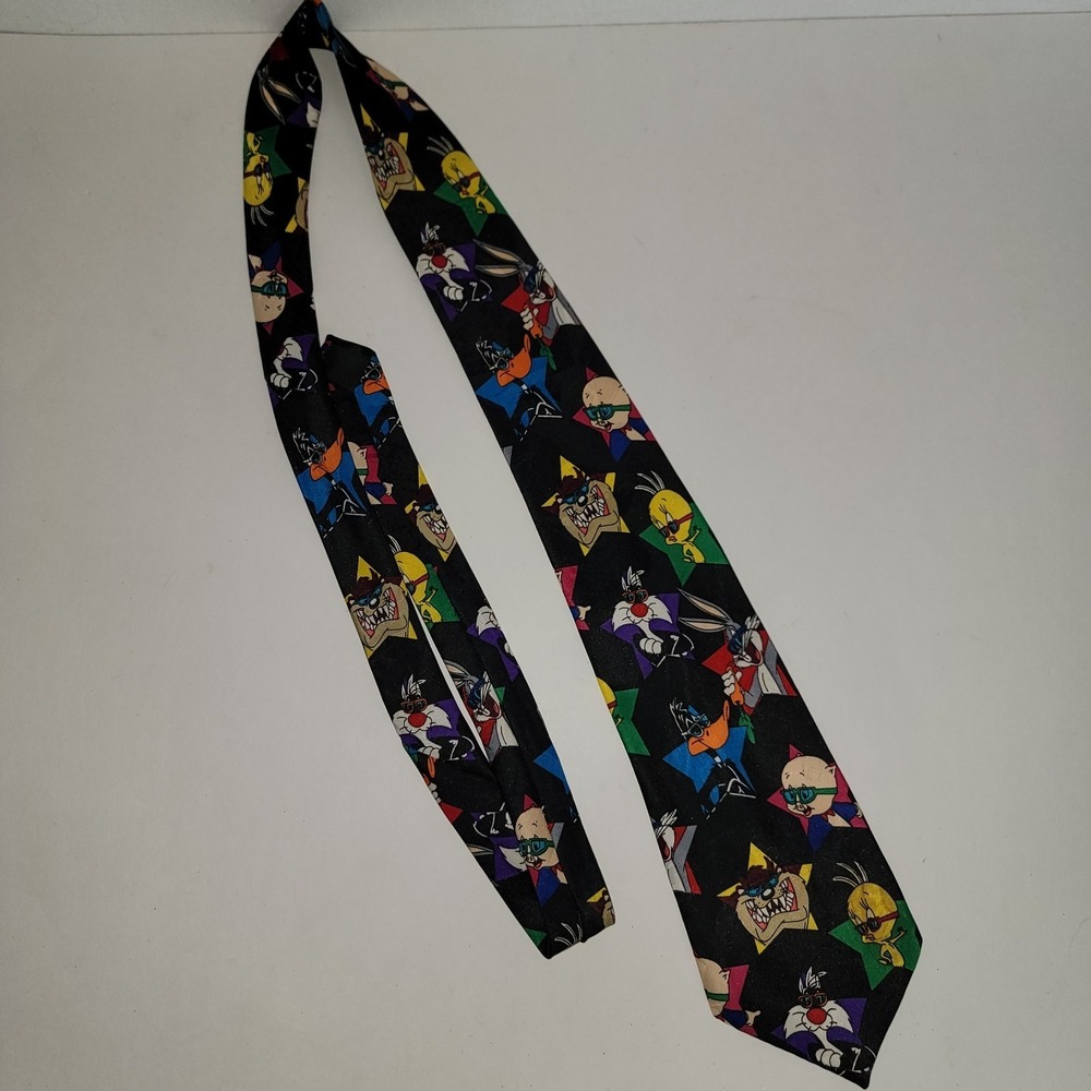 Vintage 1996 Looney Tunes‎ Mania Men's Neck Tie ALL THE LOONEY TUNES CHARACTERS